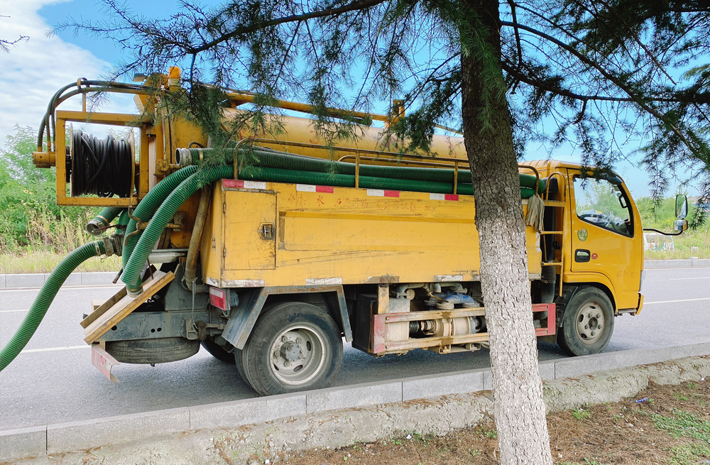 283桦墅村清洗抽粪车