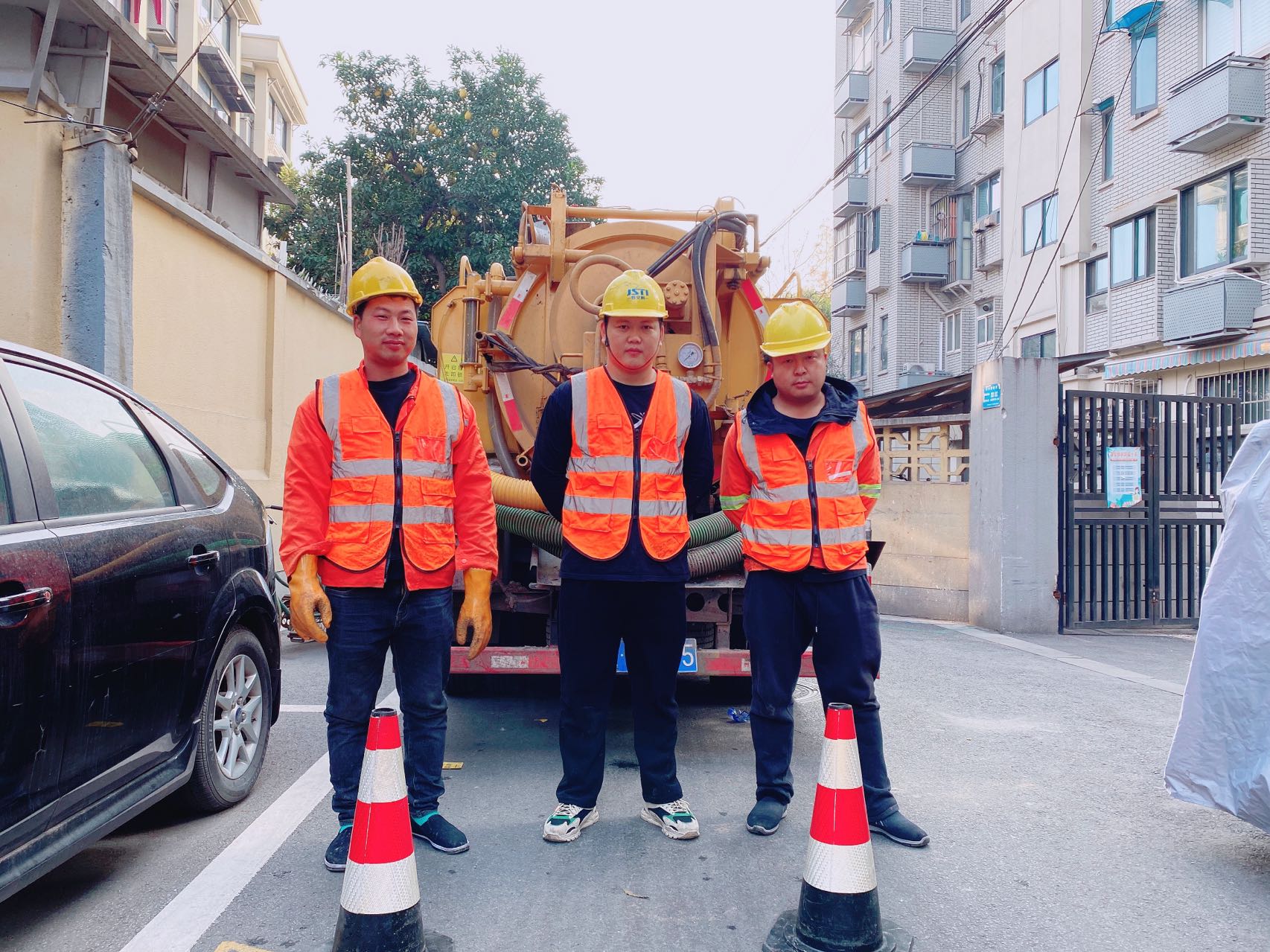 桦墅村南京某小区管道清淤检测施工